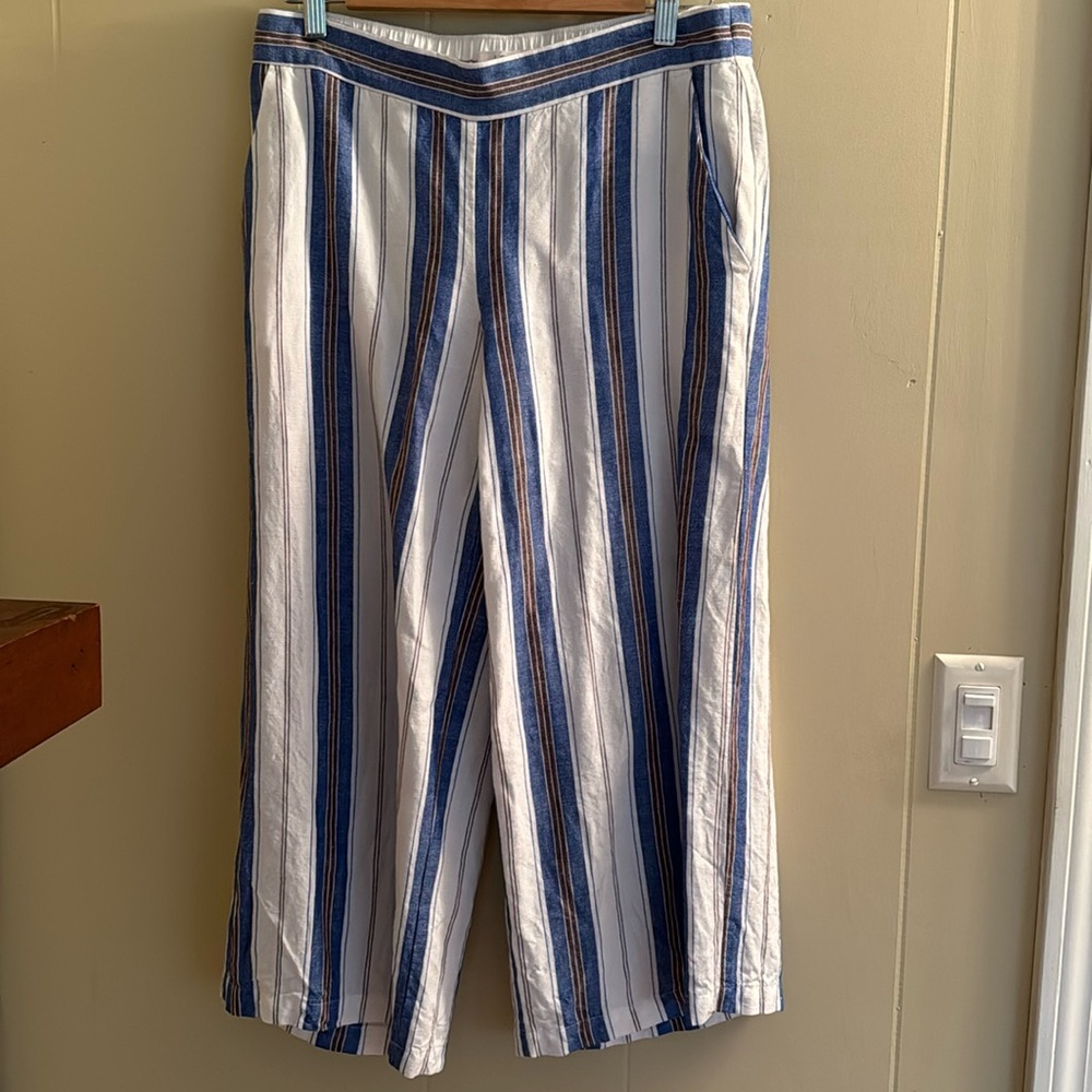 Loft Crop Pants